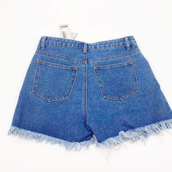 Boohoo Jenna High Rise Denim Mom Shorts 6 - Picture 7 of 7